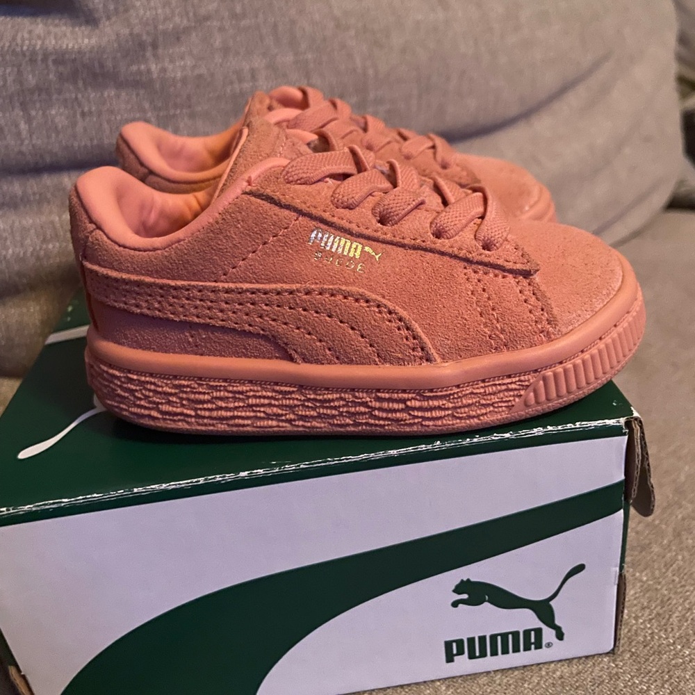 Toddler PUMA suede classic desert pink 4c
